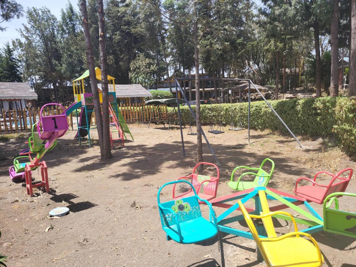 Triple Eden Resort - Найваша Екстер'єр фото